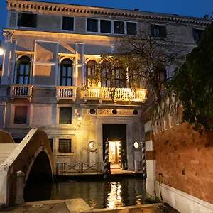 Ca' Vendramin Zago 4*, Venise Italie